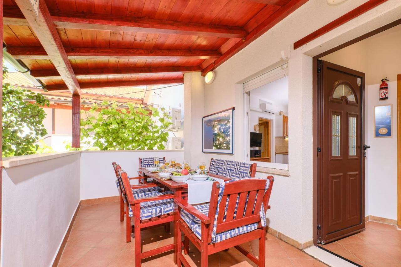 Apartments Antares Mali Lošinj Exterior foto