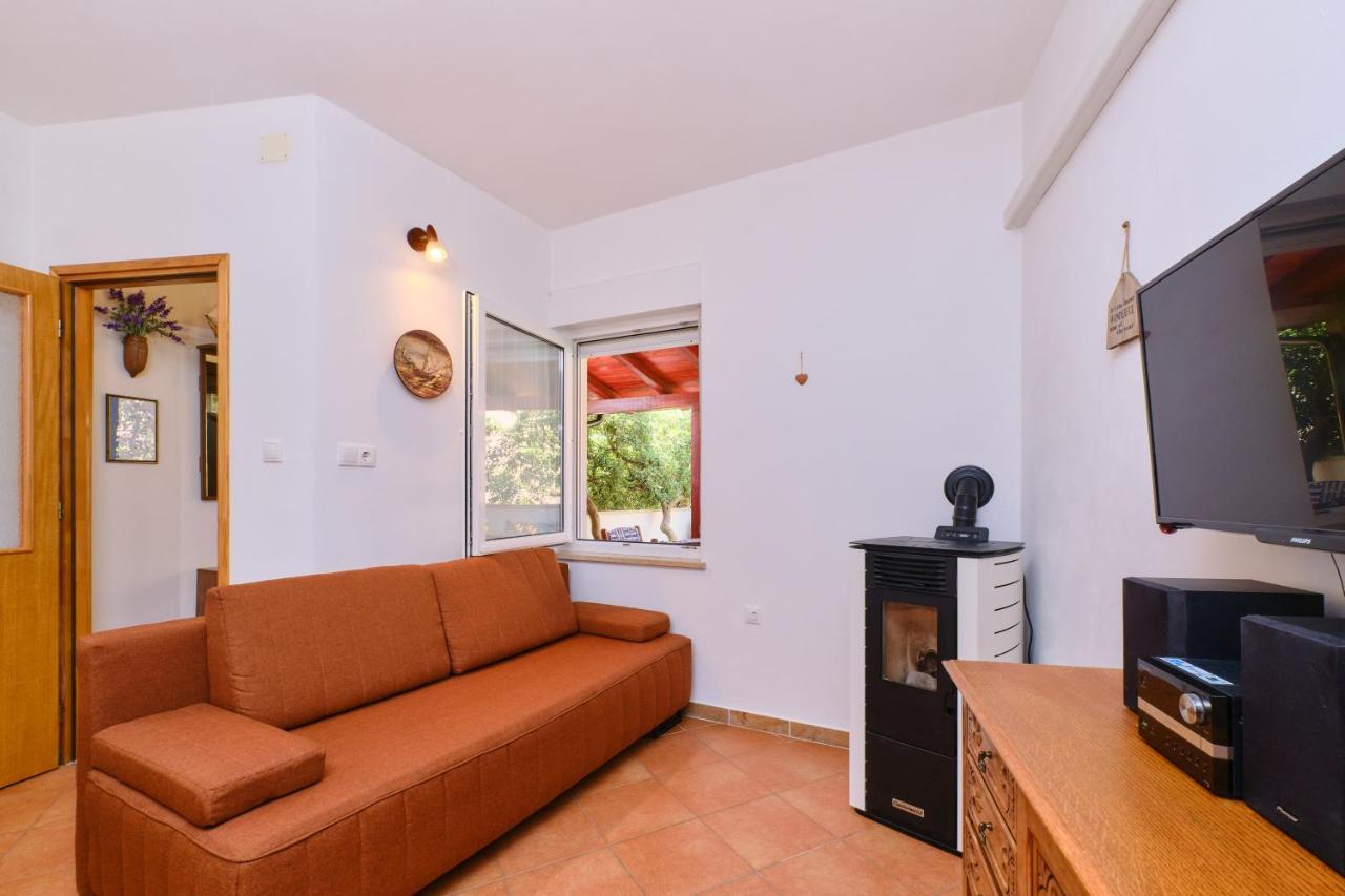 Apartments Antares Mali Lošinj Exterior foto